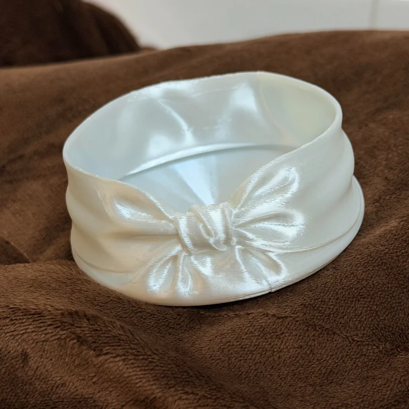 3D Printed Red Bow Jewelry Tray Cute Ribbon Shaped Trinket Dish Organizer For Vanity Desk And Sweet Bedroom Storage Decor