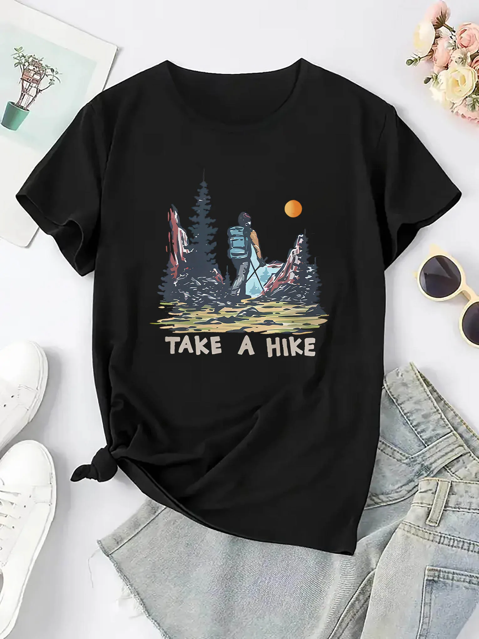 تي شيرت نسائي كاجوال برسومات Hiker بأكمام قصيرة Harajuku ملابس كاجوال بأكمام قصيرة ملابس علوية للشارع ملابس جمالية