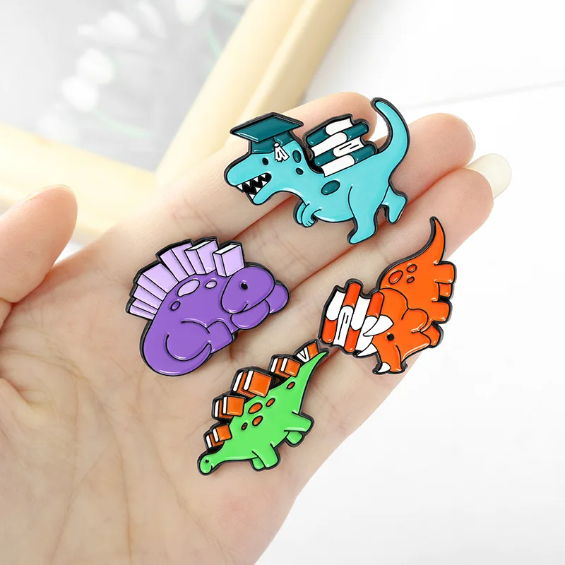 Broche de dinosaurio Pterosaurio Triceratops tiranosaurio Rex jirafa estegosaurio Brontosaurus broche insignia alfileres de solapa de dinosaurio