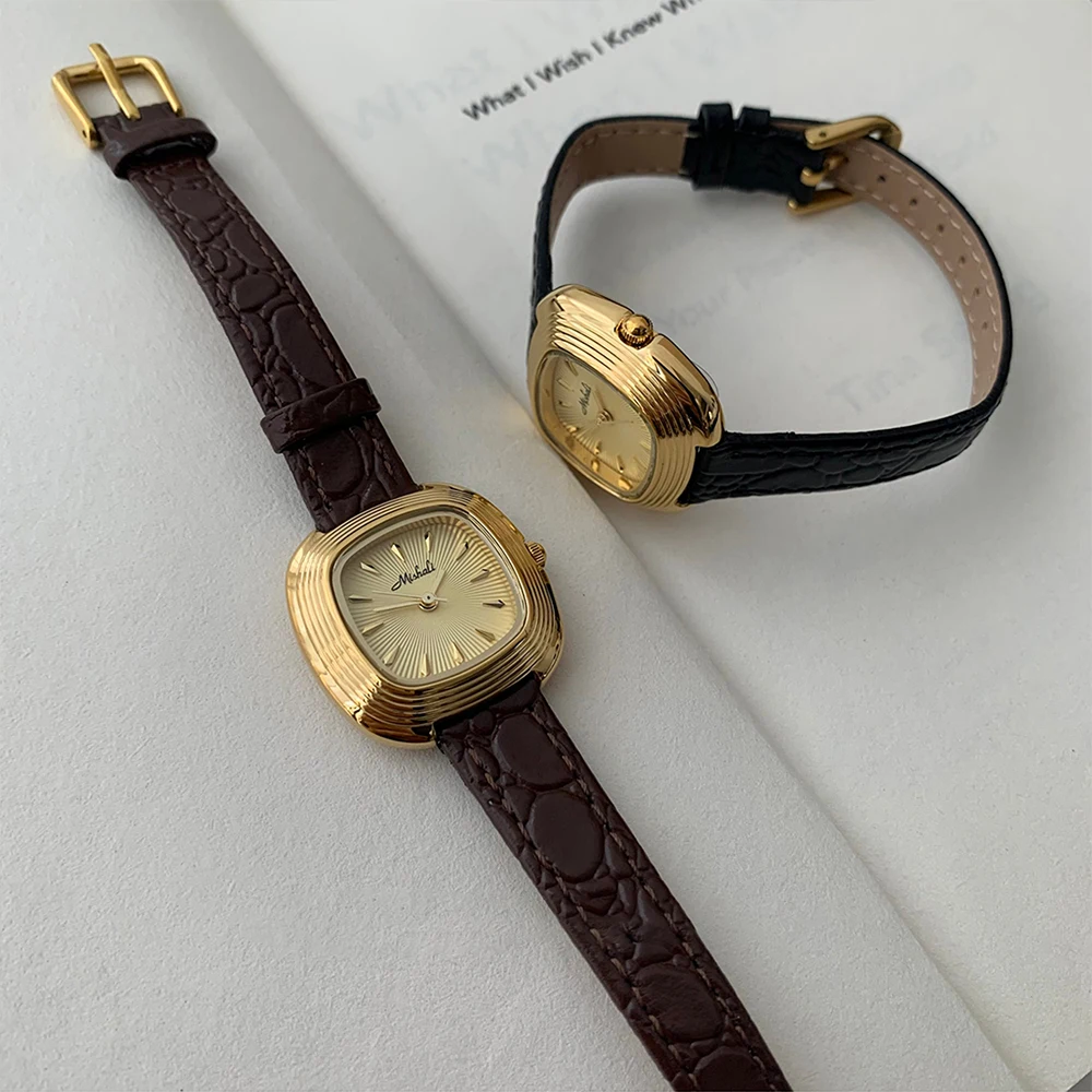 Fashion Temperament Vintage Senior Square Quartz Watch For women's girl Student gift  Women's accessories