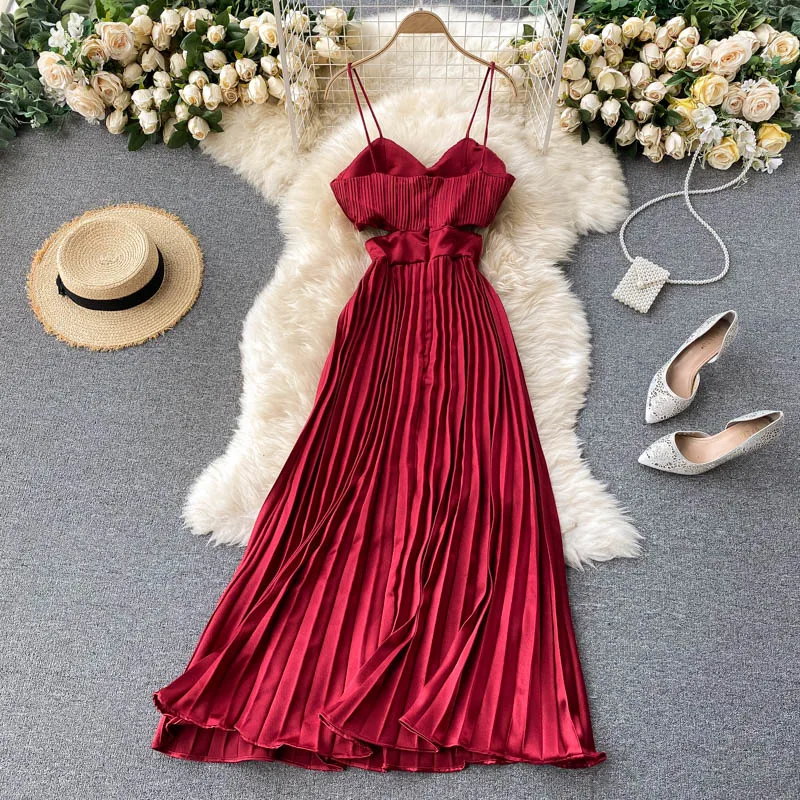 2023 New Summer Women Beach Vacation Sexy Backless Spaghetti Strap Dress Fashion Solid Color Miyake Pleated Long Dress