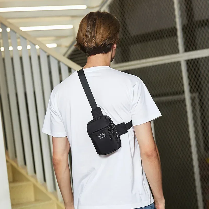 New Men's Simple Chest Bag Versatile Fashion Trend Outdoor Lightweight Shoulder Messenger Hanbag Boys' Crossbody Purse Bag