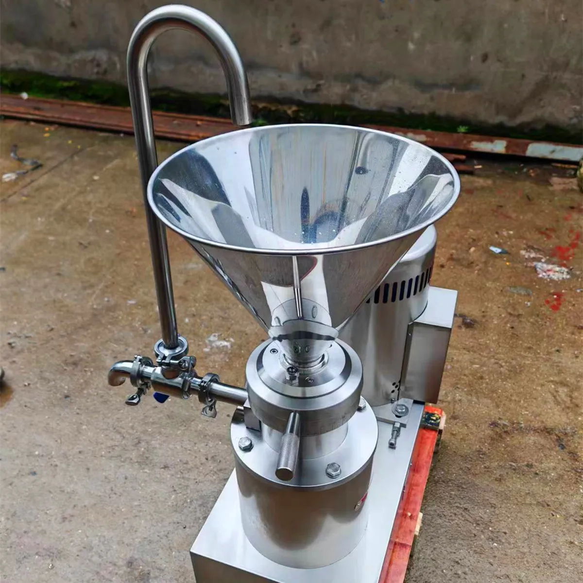 Industrial Food Grade Stainless Steel Almond Milk Colloid Mill Vertical & Split Sesame Grinder for Nuts Soybean Meat Processor view 6