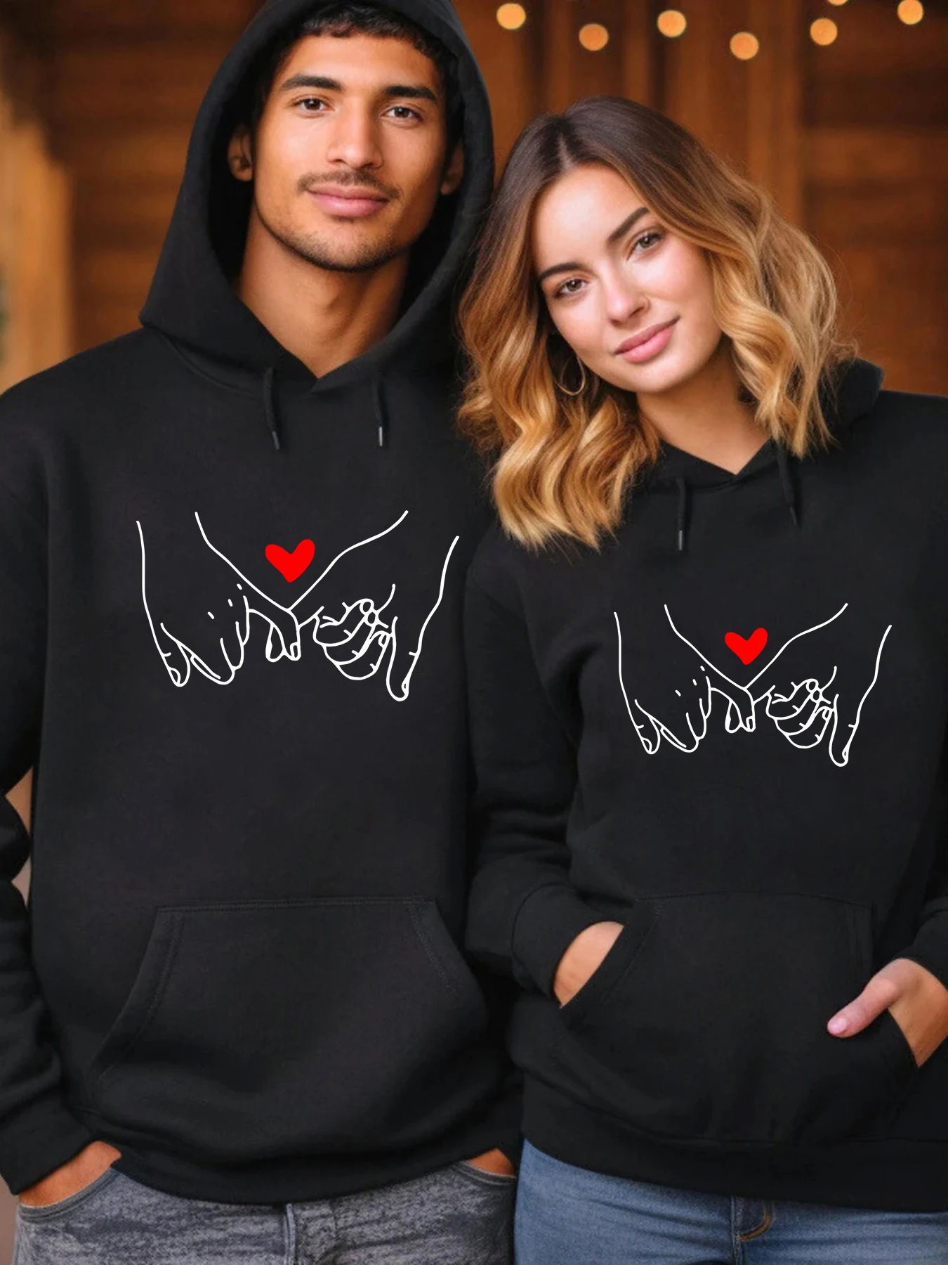 1pc Couple Hoodies Holding Hands Full Of Love Print Men Hoody Autumn Fleece Hoodie Hip Hop Comfortable Unisex Streetwear