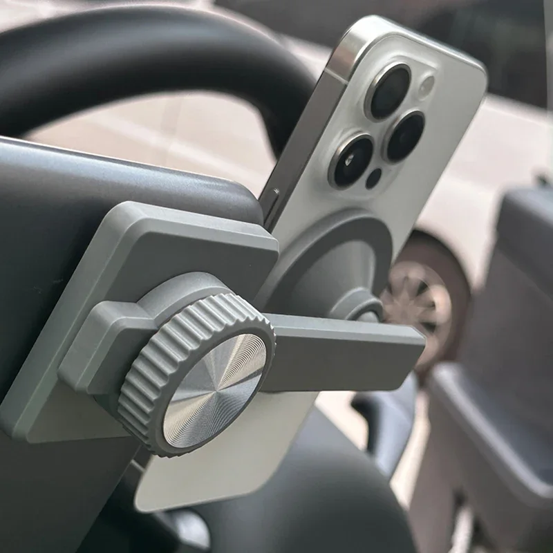 Magnetic Car Phone Holder For Tesla Model 3/Y/S/X/HIGHLAND 2024 Cybertruck 360 Degree Rotation Car Mount For iPhone 16 15 14 Pro