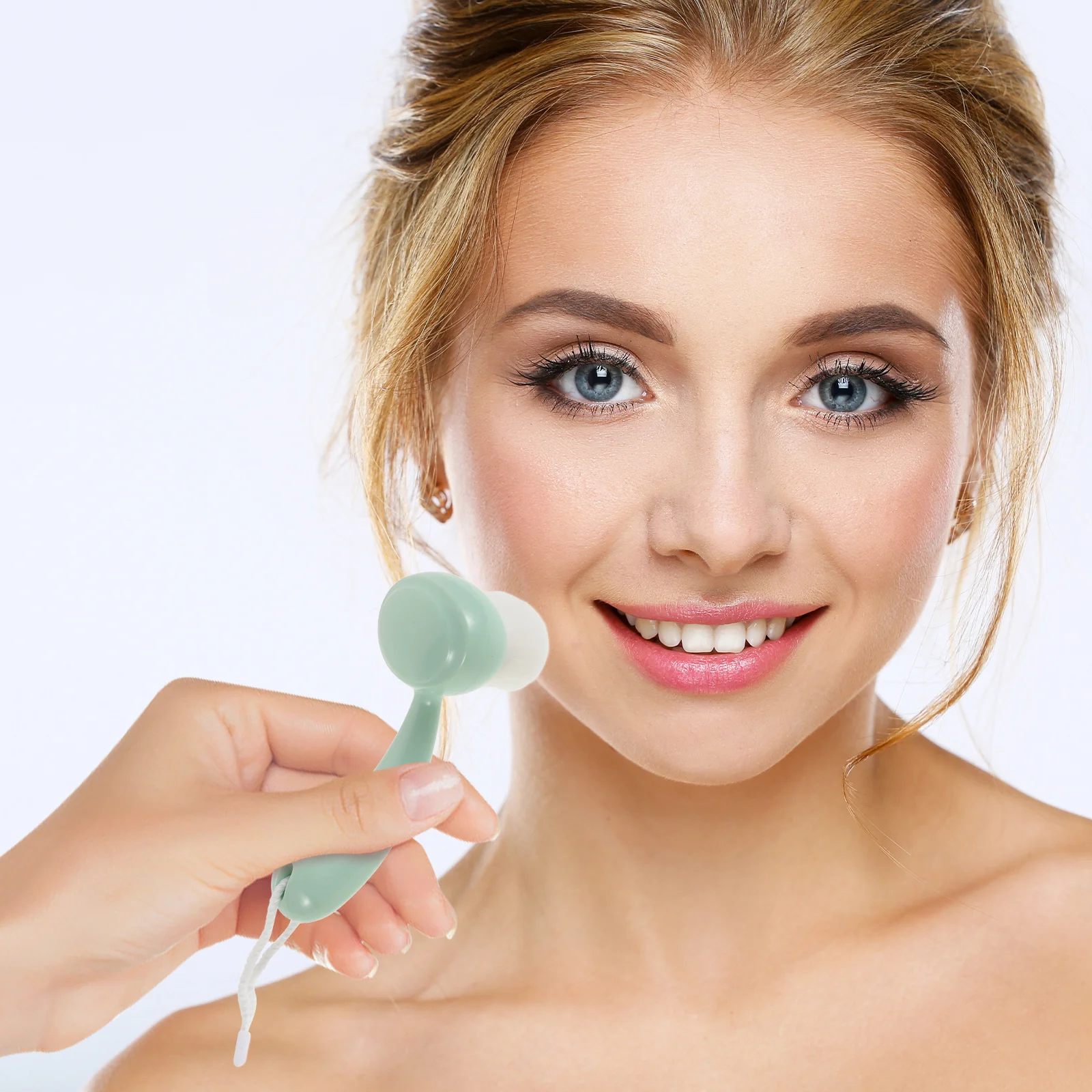 Brosse faciale à Long manche, exfoliante vert clair, brosse de nettoyage du visage, élimination des points noirs, épurateur du visage, outil démaquillant