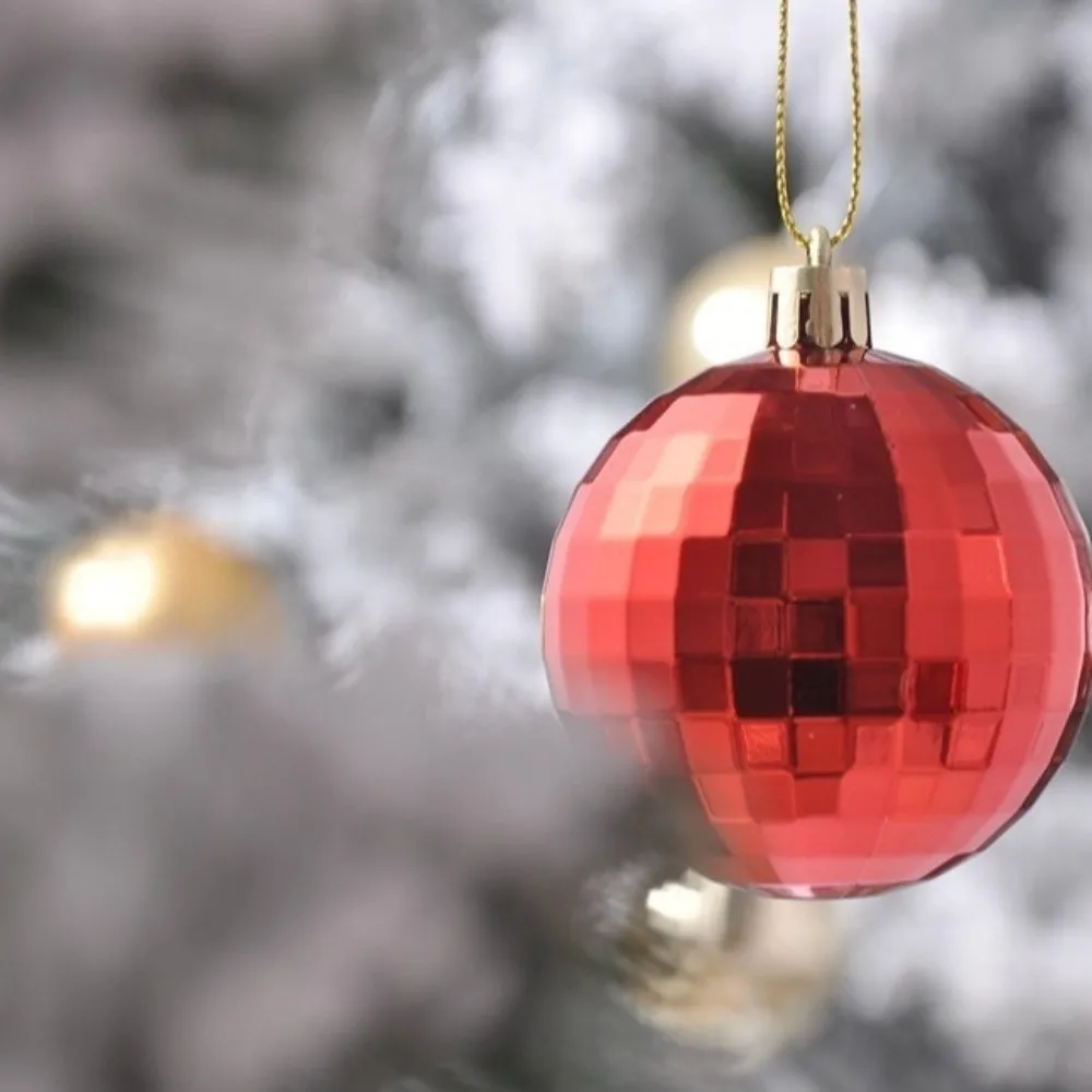 36pcs New Christmas Ball Ornaments 3cm Shiny Xmas Tree Topper Lightweight Round Shape Xmas Tree Pendants Party Decor