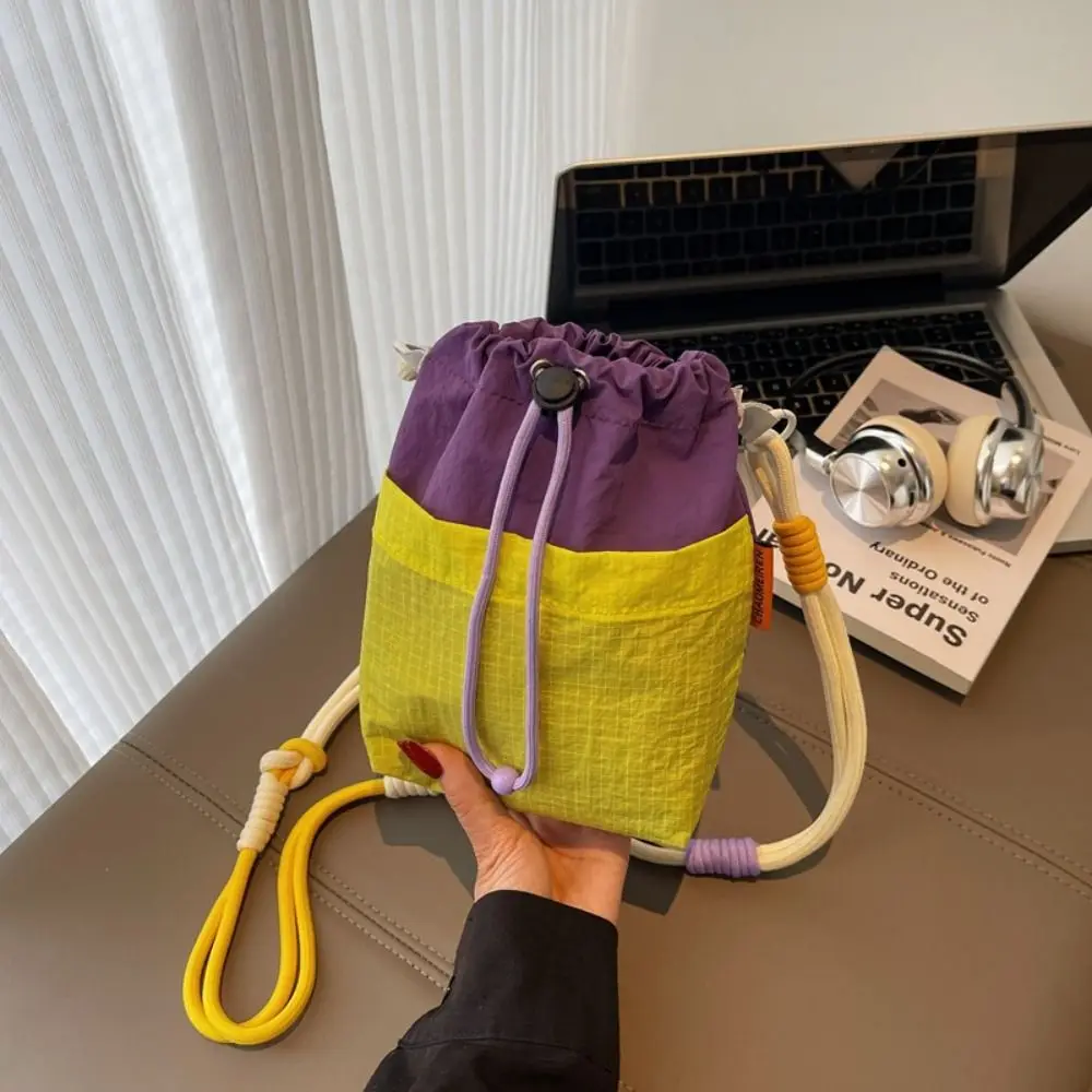 Shoulder Strap Small Drawstring Bucket Bag Quick Drying Nylon Water Bottle Holder Drawstring Open To Front Pocket