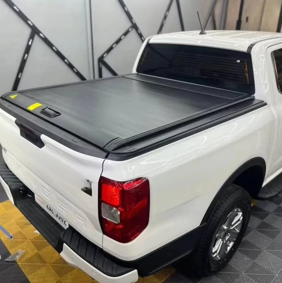 Pickup Truck Retractable Aluminum Alloy Waterproof Locking Manual Roll-Up Tonneau Cover No-Drill Installation