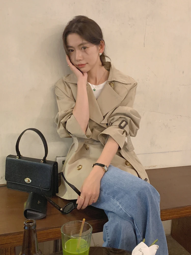 

Ретро-пальто с воротником, двойной застежкой на пуговицах и поясом, свободного кроя, в корейском стиле, женская ветровка на раннюю осень, из полиэфирного волокна