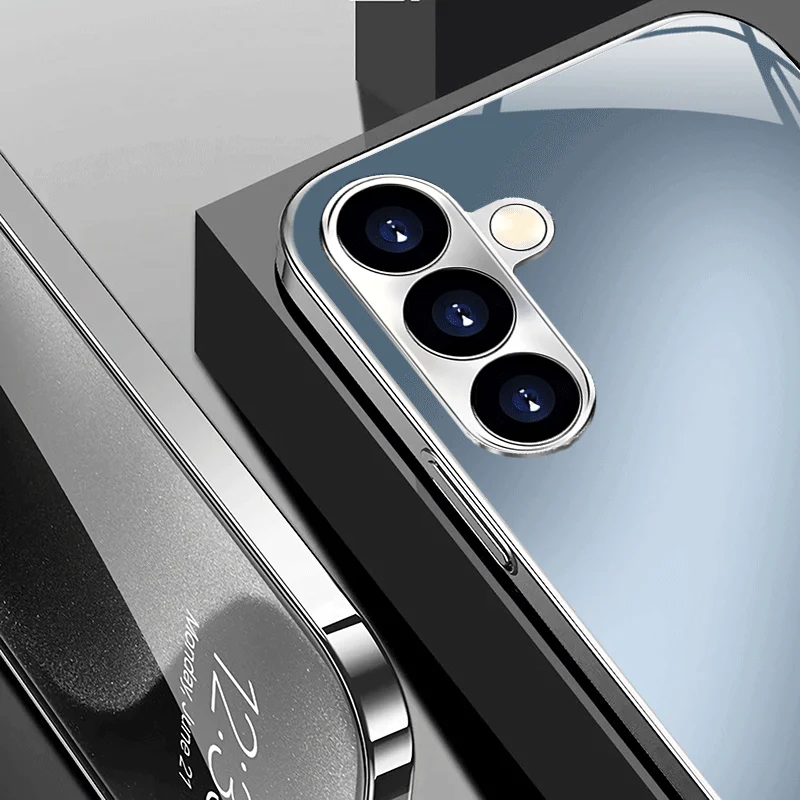 Fashion Gradient Stripe Pattern Electroplated Glass Phone case, suitable for Samsung S26/S25/S24/S23/S22/S21/S20and other models