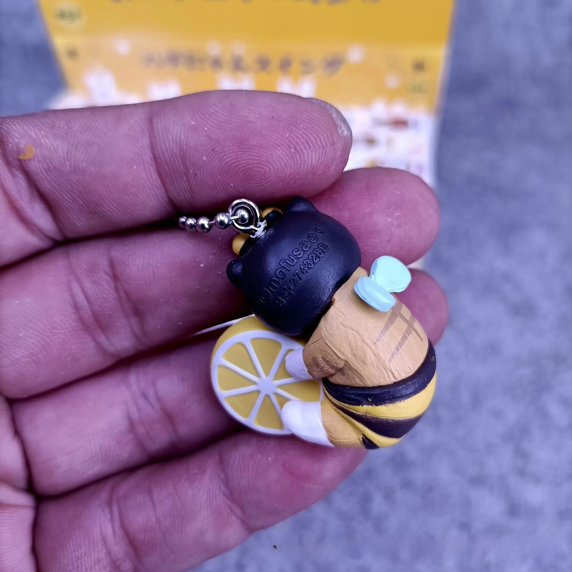 귀여운 모푸샌즈 벌 모양 랜덤박스 트위스트 에그 벌 고양이 애니메이션 피규어 장식품 귀여운 모델 데코 장난감 어린이 생일 선물