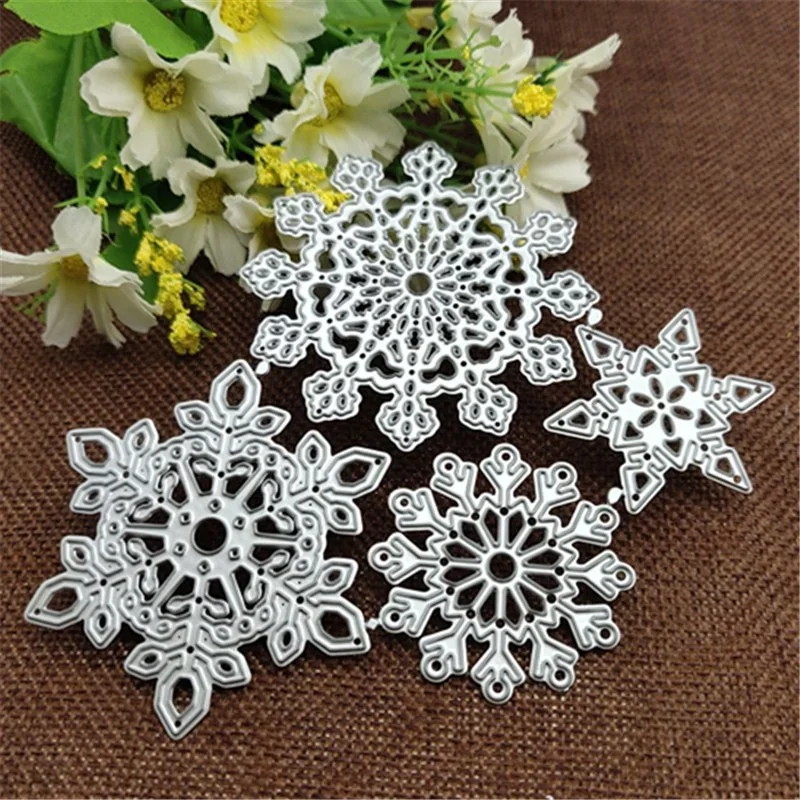 4pcs/set Christmas Snowflake Metal Cutting Dies Stencils Die Cut for DIY Scrapbooking Album Paper Card Embossing