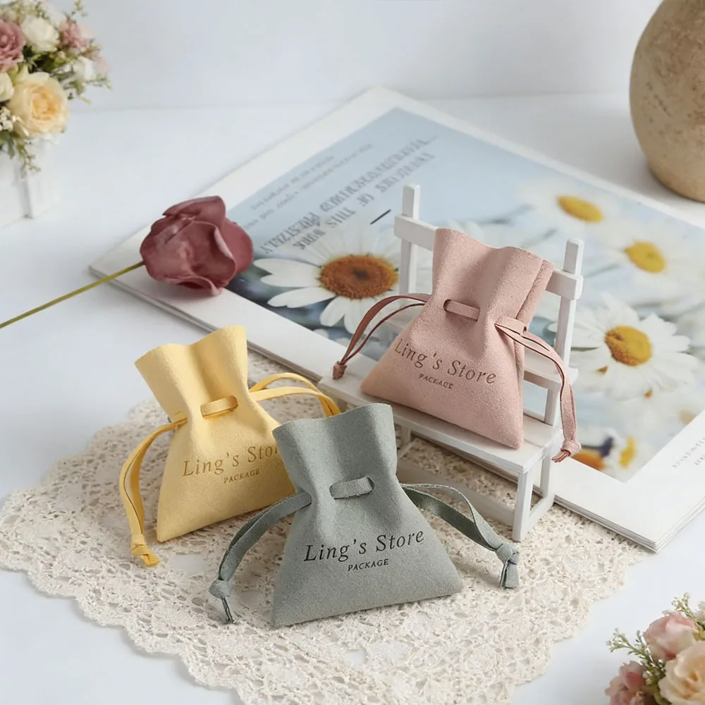 

100 шт. альтернативных мешочков из микрофибры на шнурке, мягкие подарочные пакеты для парфюмерии, мыла, украшений, органайзеры, упаковка для свадебных сувениров, мешочки для конфет