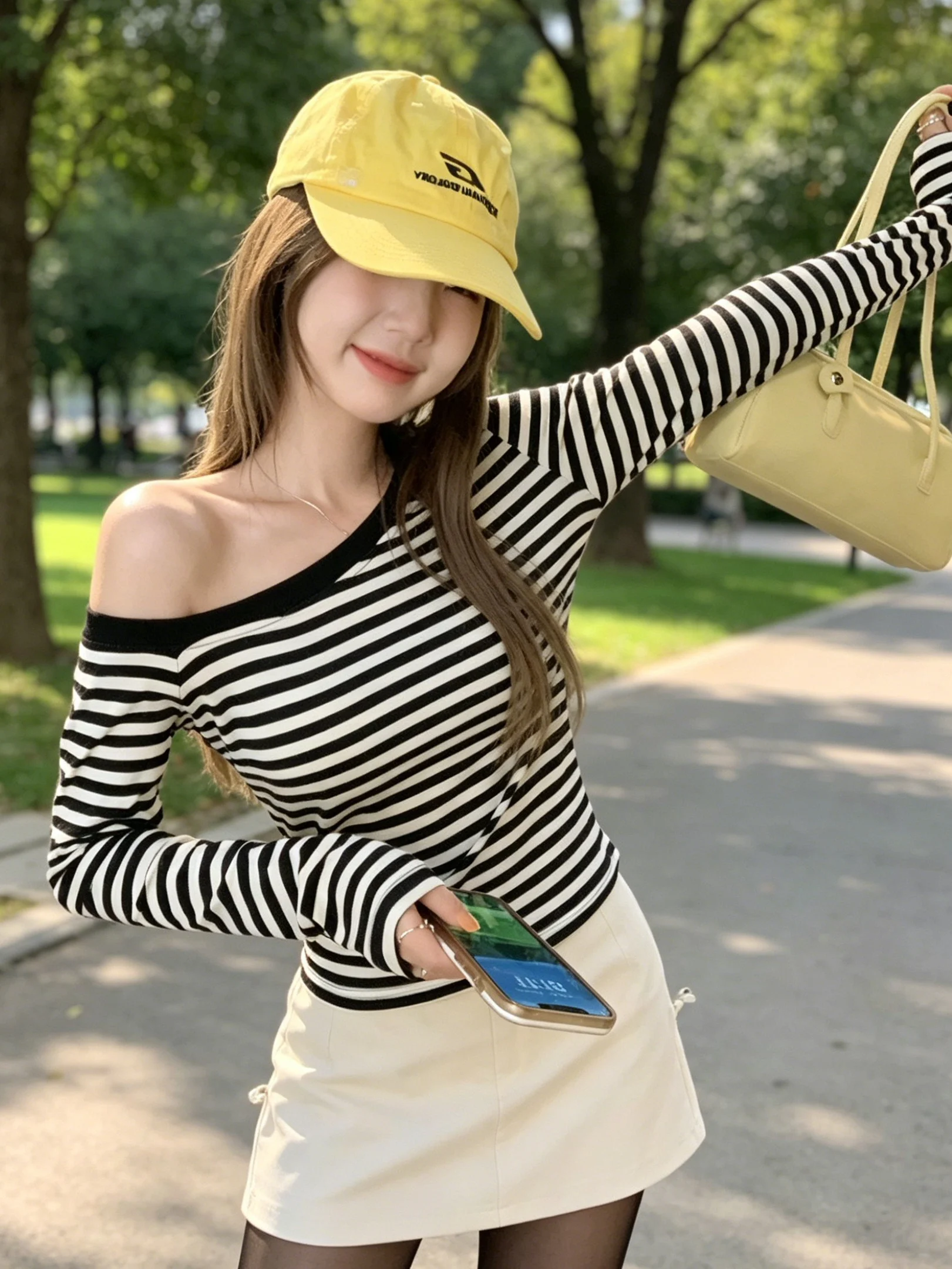Elegant Striped Long Sleeve One Shoulder T-Shirt Women's Fashionable Summer 2026 Slim Fit Corner Shoulder Top Korean Style