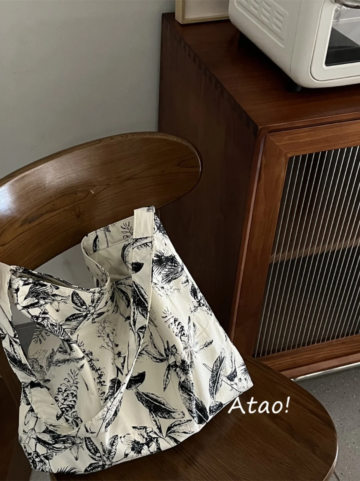 

Retro Watercolor Painting Canvas oulder Bag Women's Thiened Double-layer Slung Bag Simple Artistic Cotton Cloth Bag