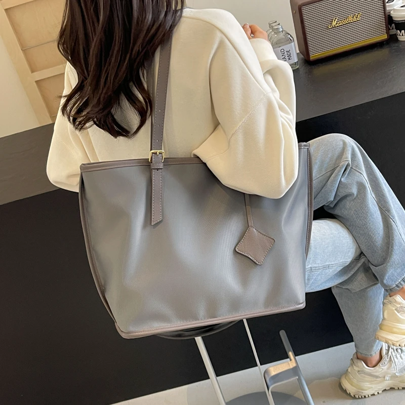 Large Capacity Pu Handbags Transparent Solid Simple Versatile Tote Bags for Women 2024 Casual Fashion Hot Sale Bolso Mujer