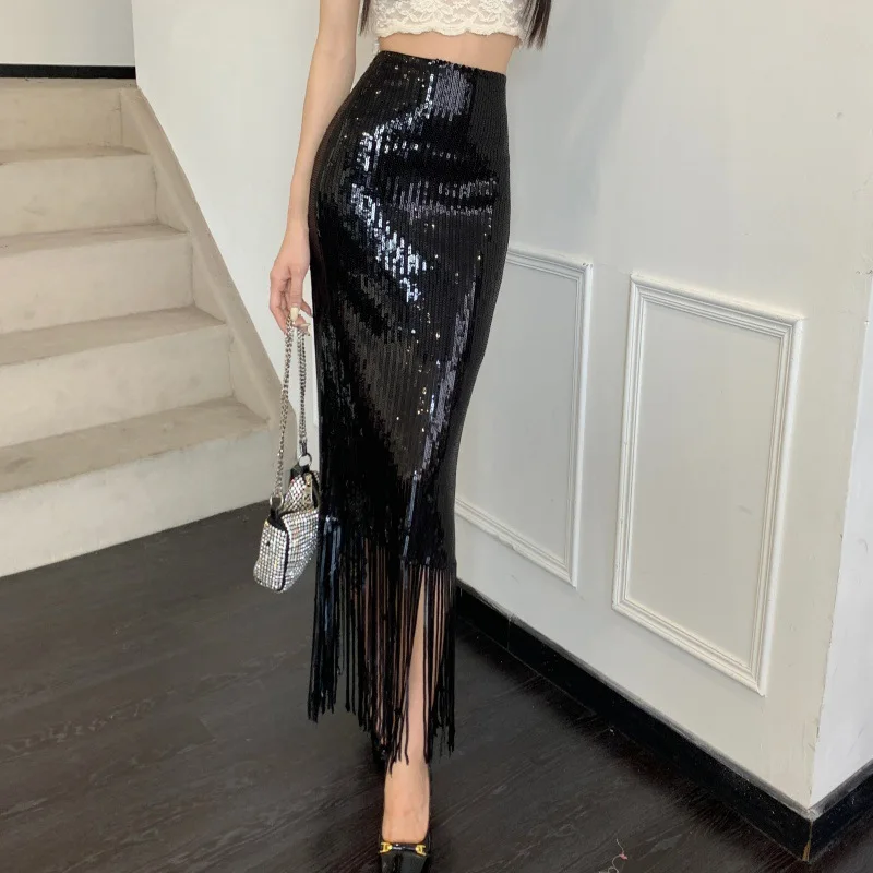 

2024 Black sequin tassel wrapped hip skirt korean fashion clothing Regulai Fit long skirts for women midi skirt