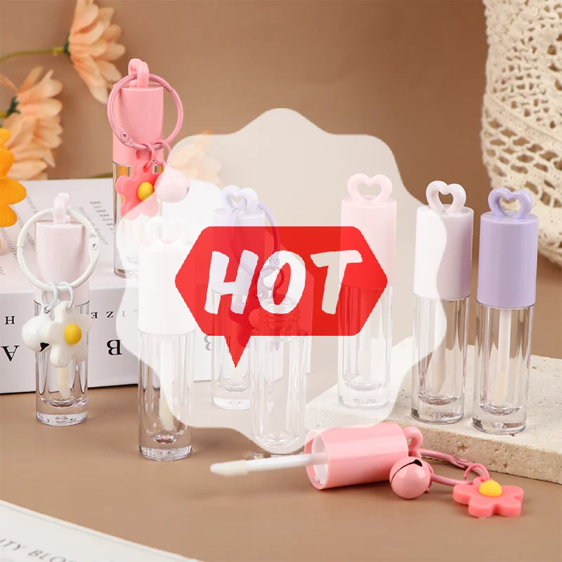 2.5ml ピンクのハート型リップエナメルチューブ、キーホルダーとブラシ付き、リップグロスチューブ、空ボトル、リップグレイズ容器、メイクアップツール