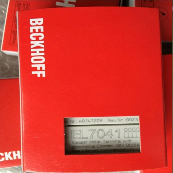 

ПК El704 10000El704-10000 Совершенно новый оригинальный Spot Plc