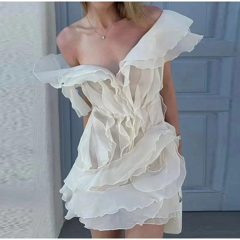 Mini vestido de babados em camadas feminino, sem mangas, sem encosto, monocromático, pescoço de barco, sexy, lady, férias, verão, elegante, 2022