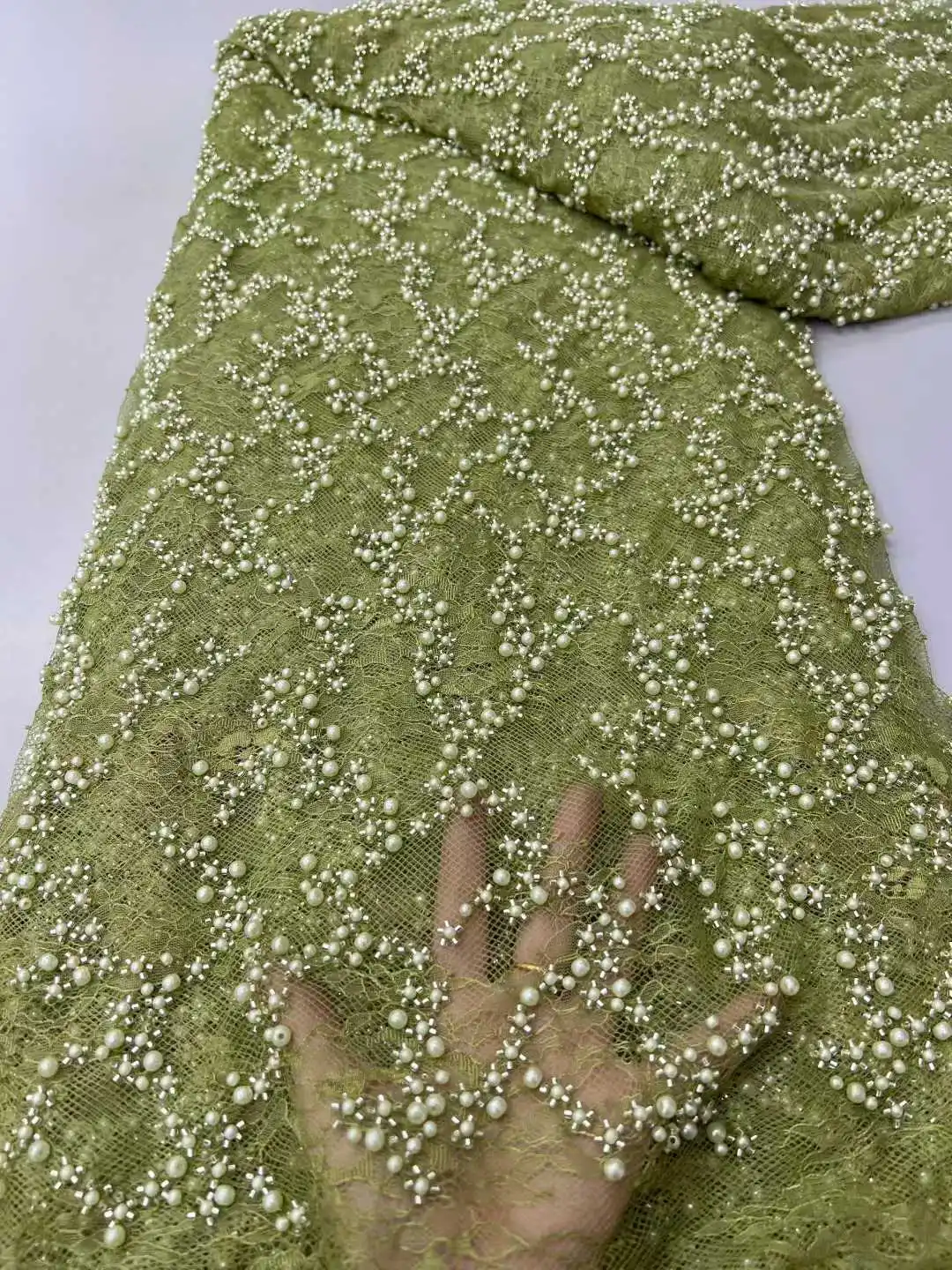 

Роскошная африканская кружевная ткань с блестками, 2024, высокое качество, французская нигерийская сетка, кружевная ткань для жениха, расшитая бисером, для шитья женского платья