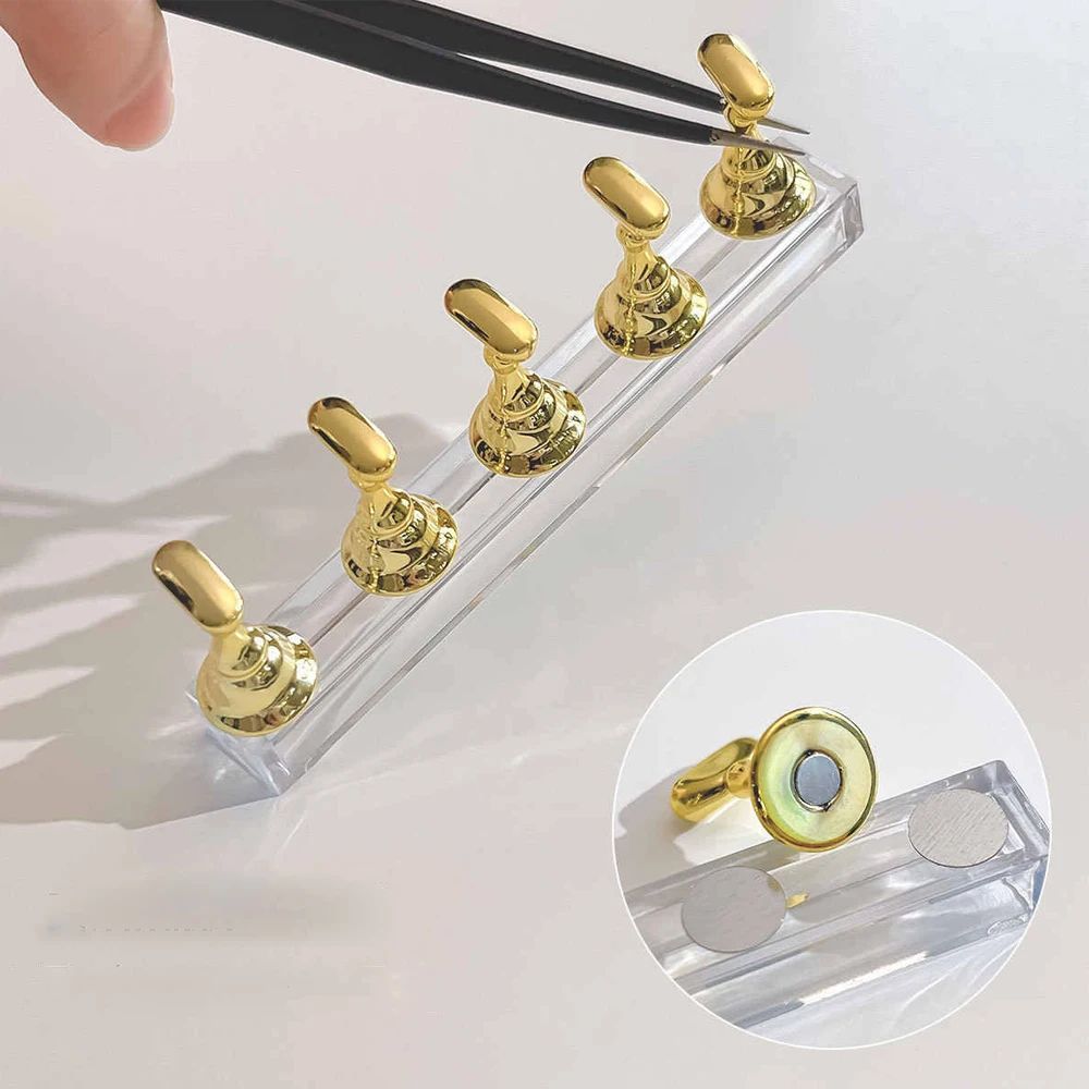 5 Teile/los Schach Bord Magnetische Nagel Praxis Halter Acryl Falsche Nagel Display-ständer UV Gel Polnisch Zeigt Regal Maniküre Werkzeuge