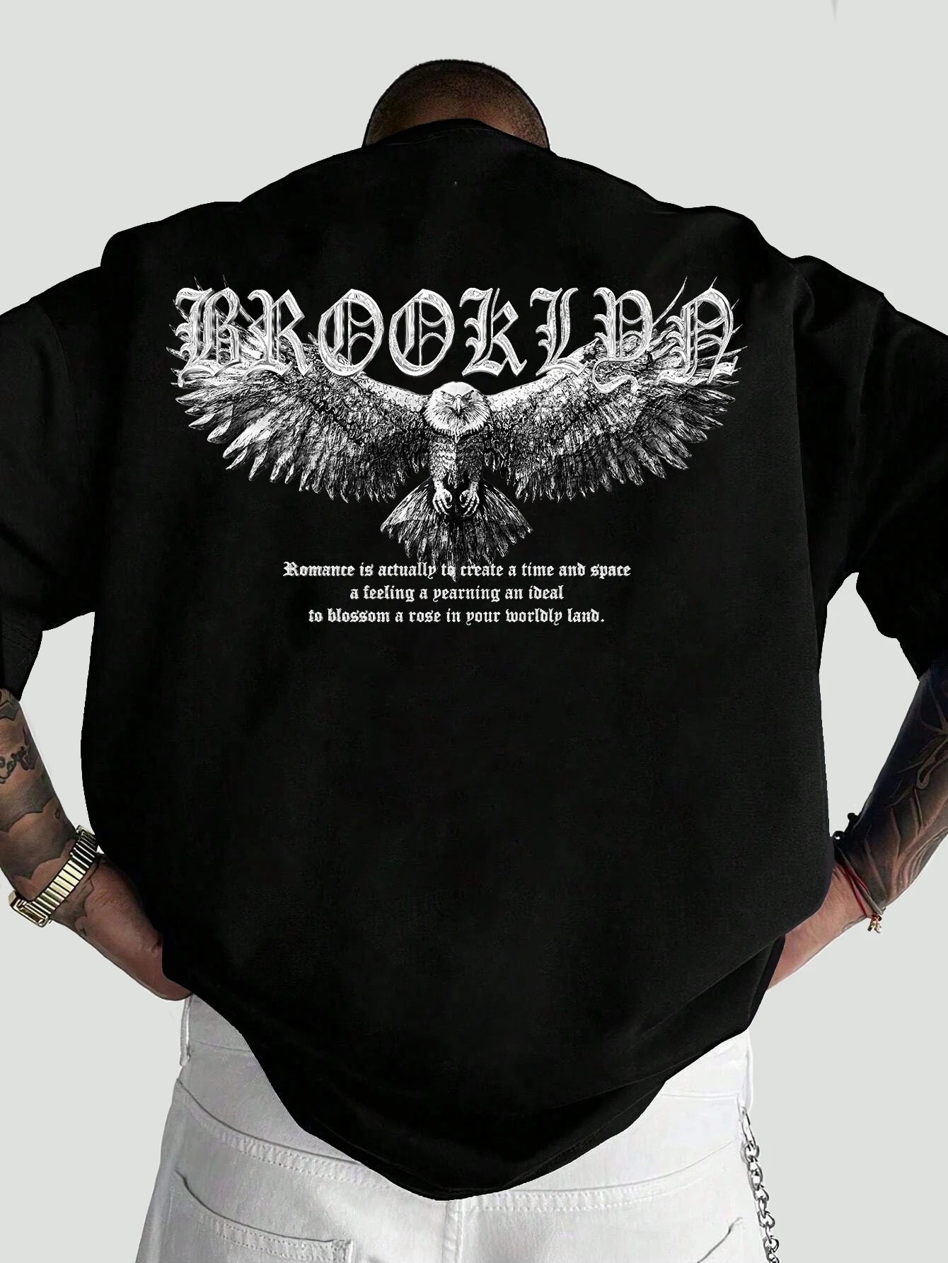 T-shirt décontracté à manches courtes et col rond pour homme, style streetwear oversize, motif aigle de Brooklyn avec texte gothique et poème romantique