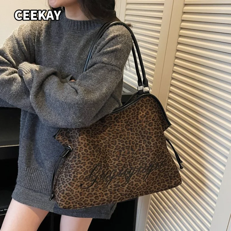 CEEKAY Women's Tote Bag Leopar - огляд і ціна Leatherwork Letters