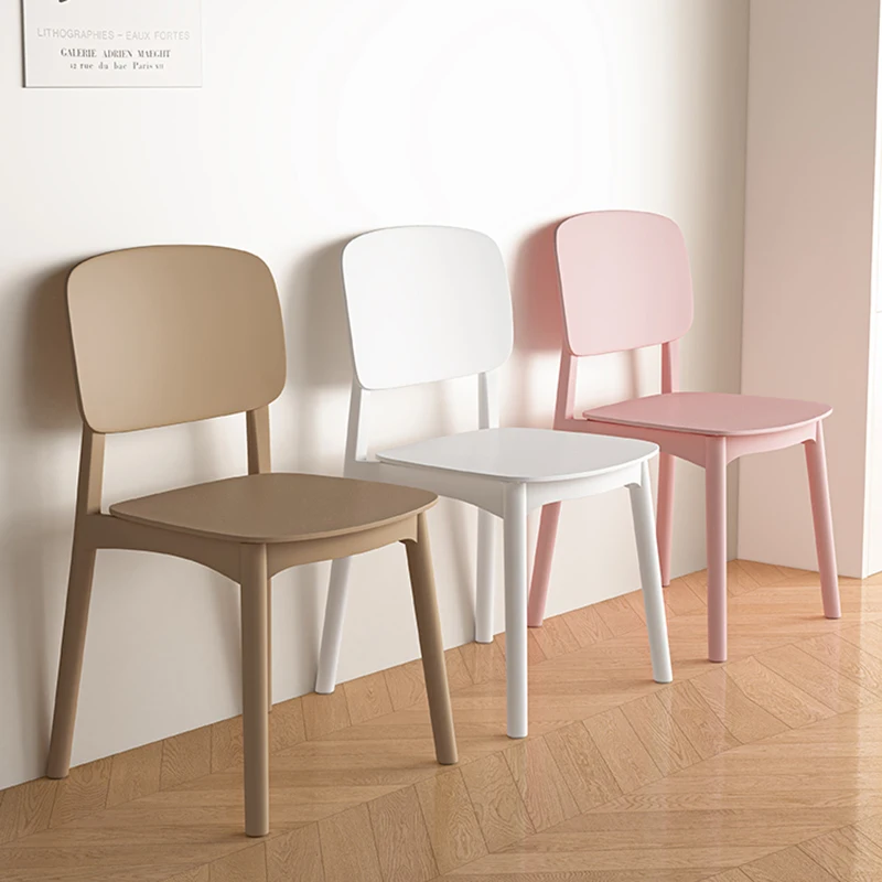 Nordic Modern Dining Chairs European Designer Trendy Minimalist Dining Chairs Plastic Lazy Sedie Sala Da Pranzo Furniture