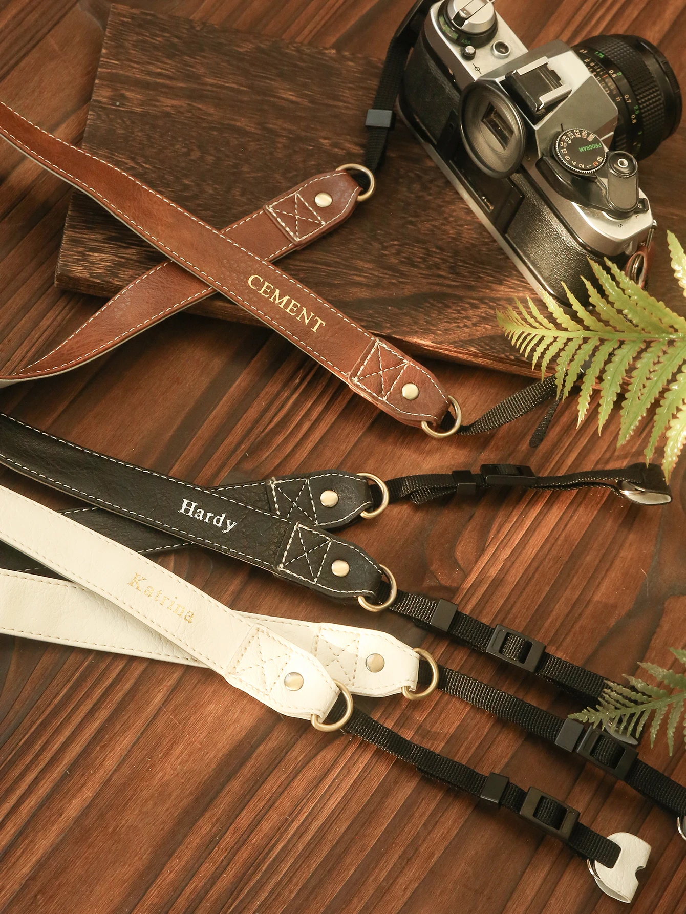 Custom Name Vintage Camera Strap Personalized Neck Shoulder Strap for Film Camera DSLR/SLR Fit Neck Shoulder & Crossbody