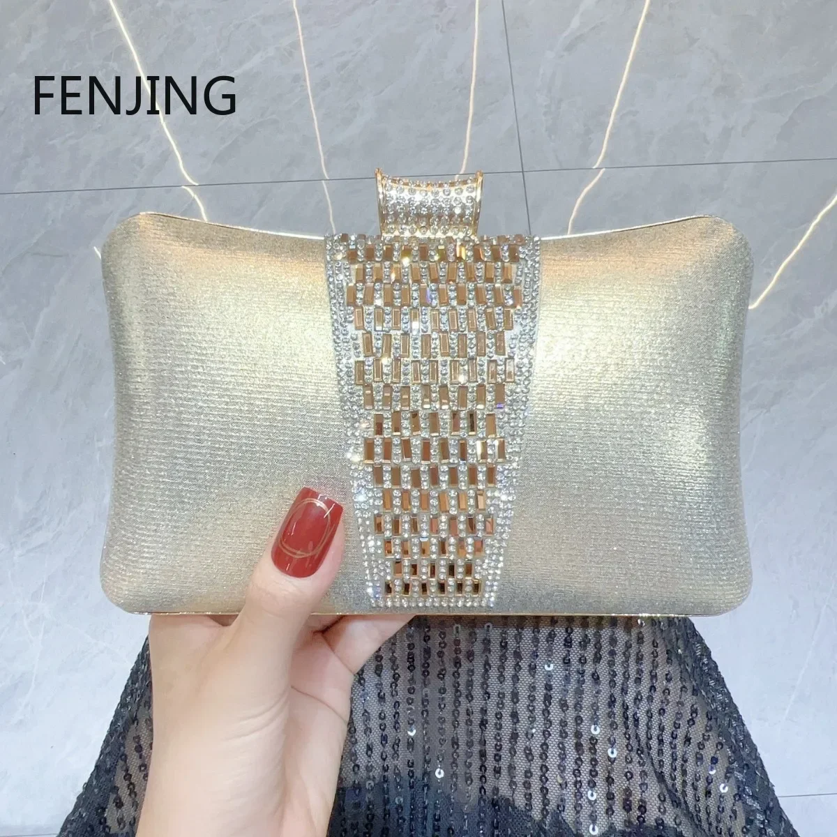 

New Luxury Evening Bags Clutches for Women Gold Diamonds Moon Clutch Purse Chain Shoulder Crossbody Bags Party Bridal Handbags
