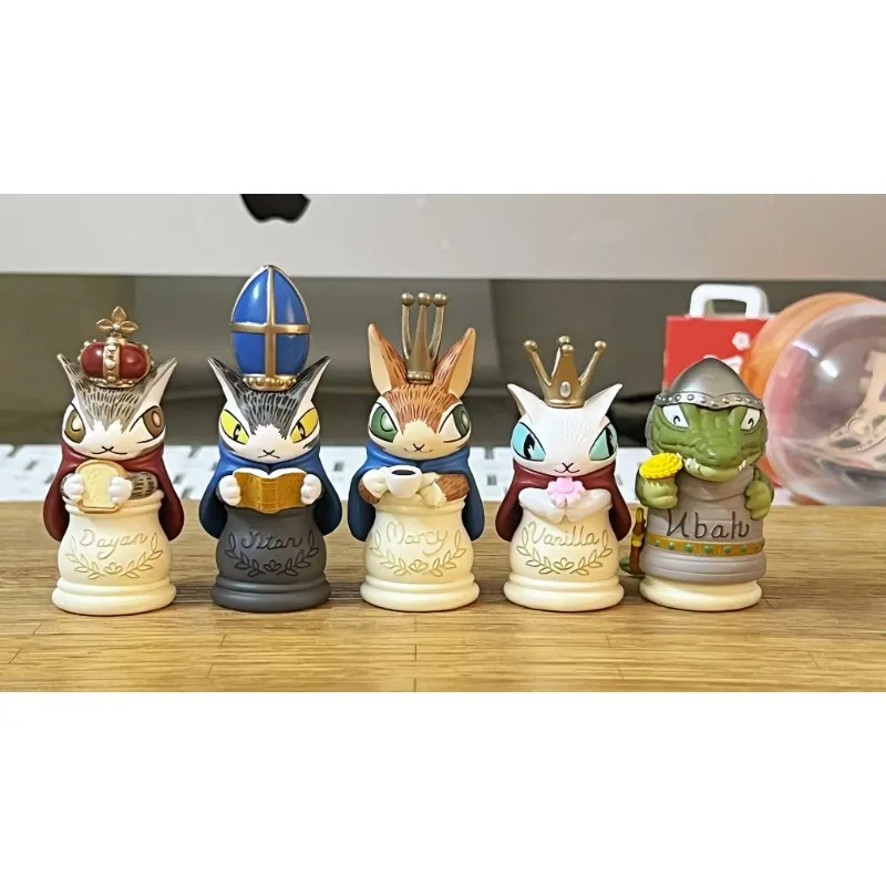 Original Gashapon Chess Cute Cat Chess Pieces Qversion Mini Anime Figure Model Toys Gifts Cartoon Character Collection Ornament