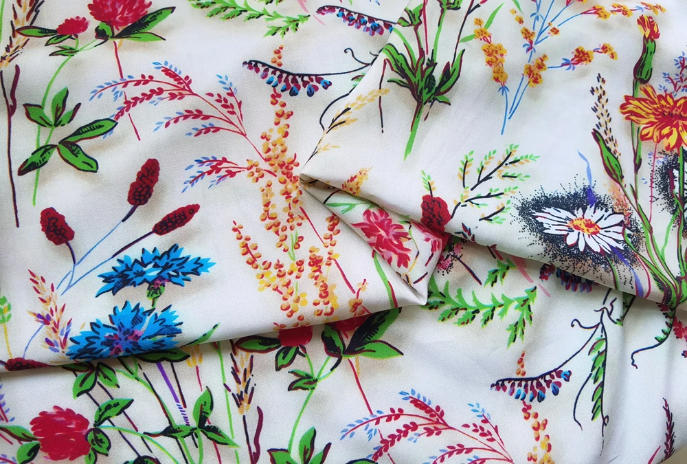 1 Meter x 1,45 Meter Retro-Kleidungsstoff, Lebendiger 8D Digitaldruck Viskose-Rayon-Stoff, Weich – Detail 6