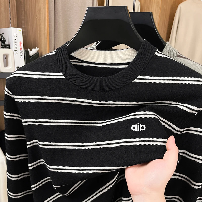 Luxury Knitted Sweater Round Neck Long Sleeve Striped Pullover Autumn Winter Fashion Casual Business Classic Versatile Mens Wear