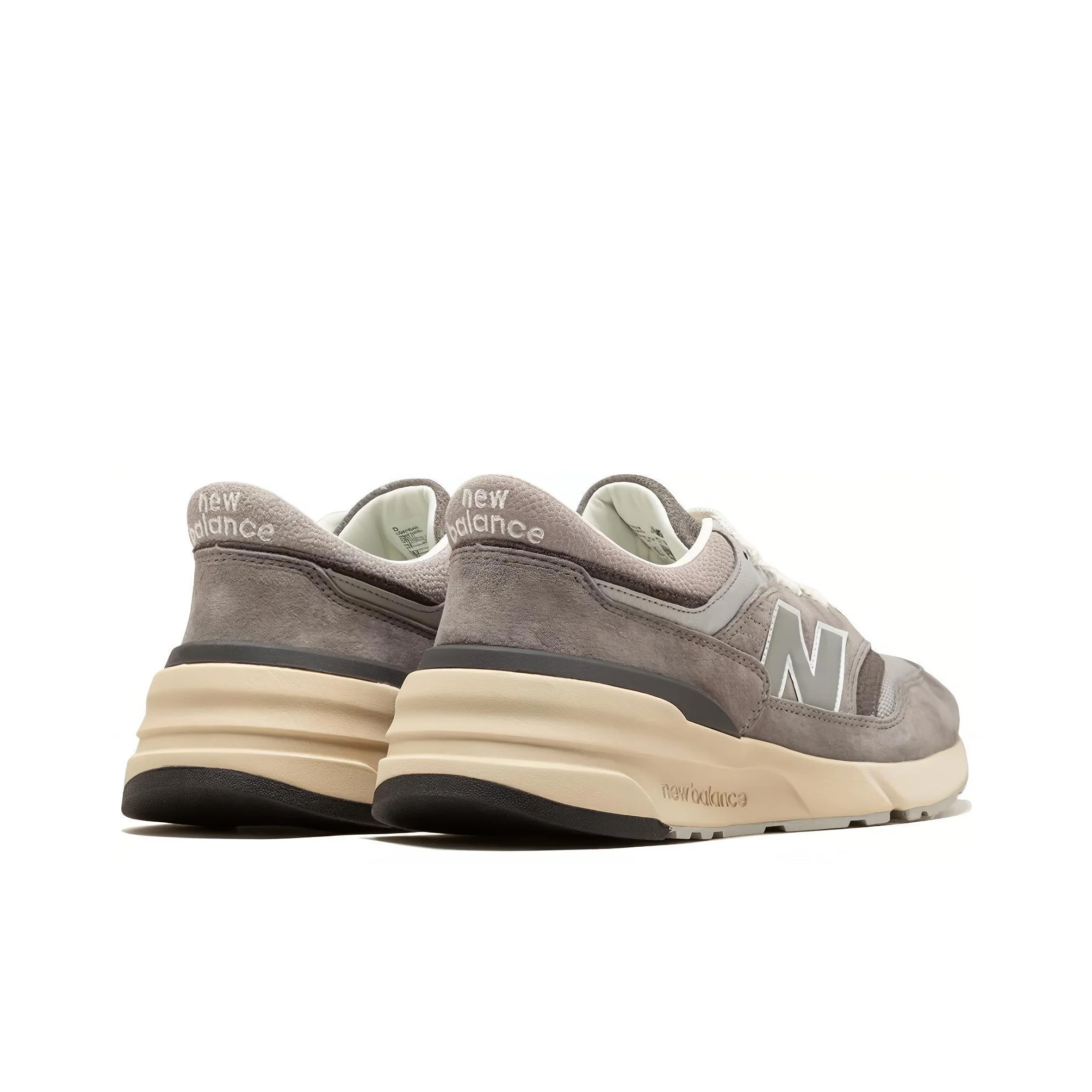 حذاء جري كاجوال New Balance NB 997R Retro، متعدد الاستخدامات ومتين ومنخفض القطع للرجال والنساء، رمادي ظل.