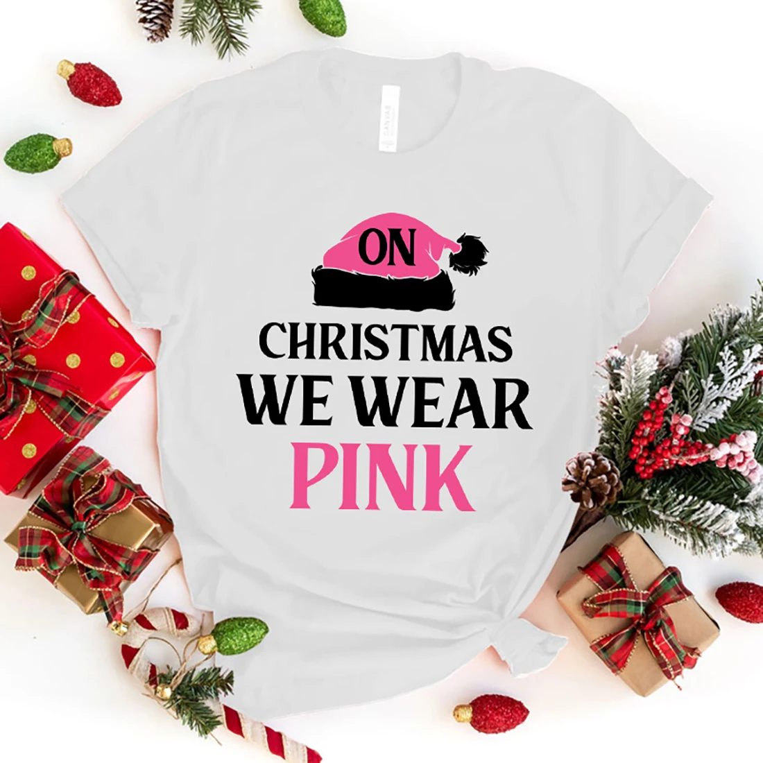 

Christmas On Christmas We Wear Pink Printed T-Shirts For Women Summer Tee Shirt Femme Casual Short Sleeve Round Neck Tops T-Shir