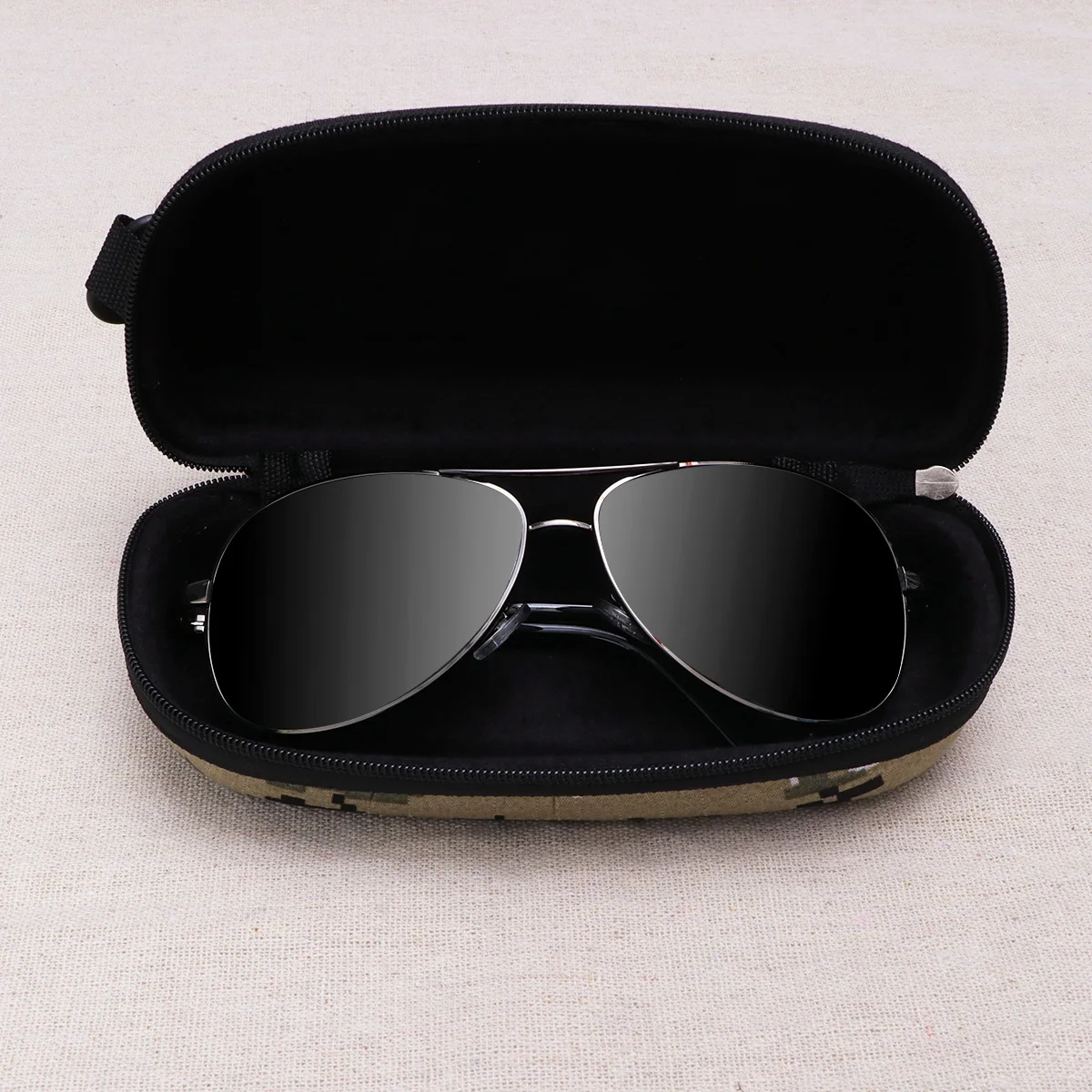 

2Pcs Anti-pressure Glasses Case Camouflage Kids Sunglasses Box Eyeglasses Durable Lightweight Portable Zipper Protection Glasses