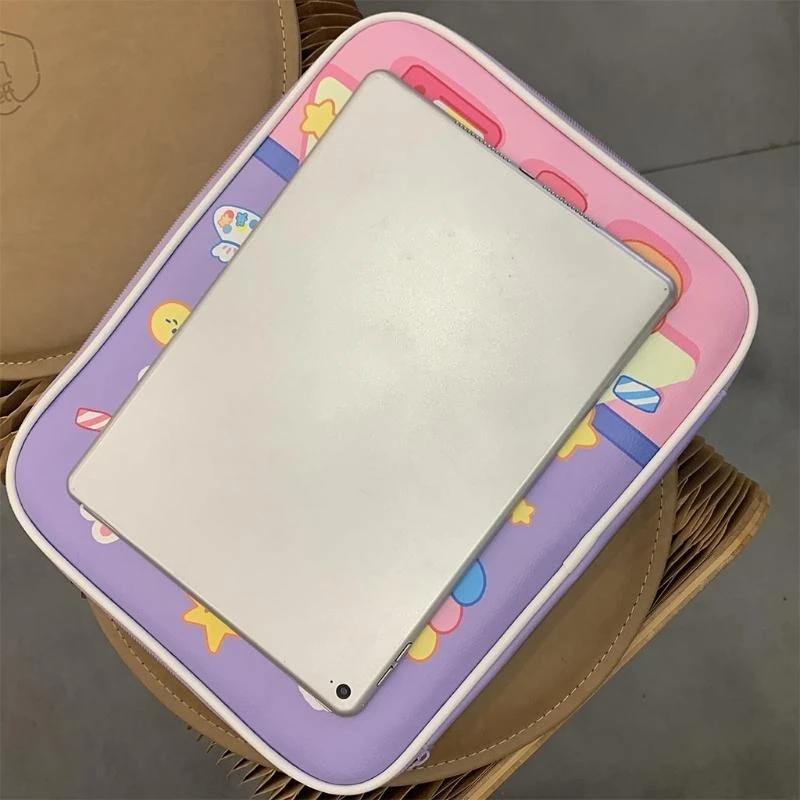 A3PE Cartoon CaptoP Faux Leather Sleeve الذي يحمل لحالة 9.7-11 "سحاب غلاف اللوحية