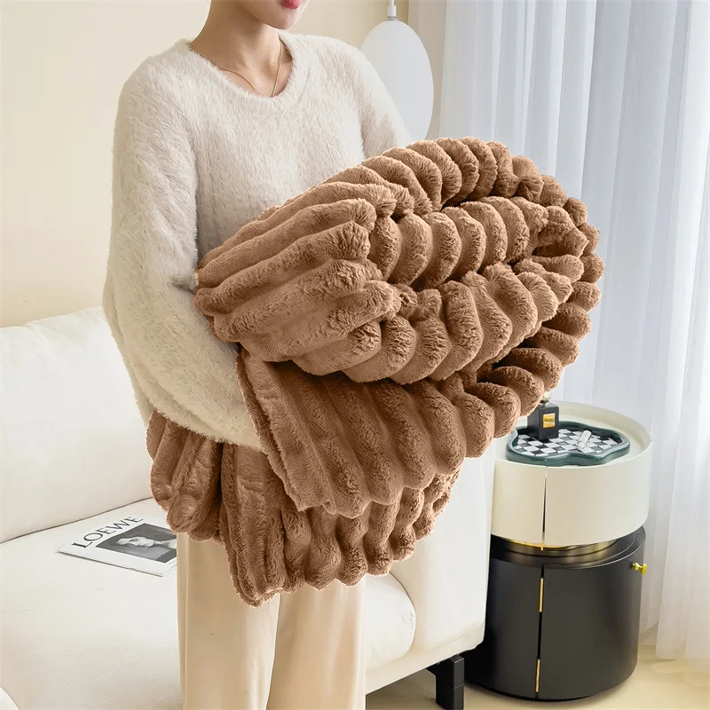 Light luxury Solid Color Multifunctional Rabbit Velvet Blanket Winter Thick Warm Flannel Used For Bedroom Living Room Blanket image 4