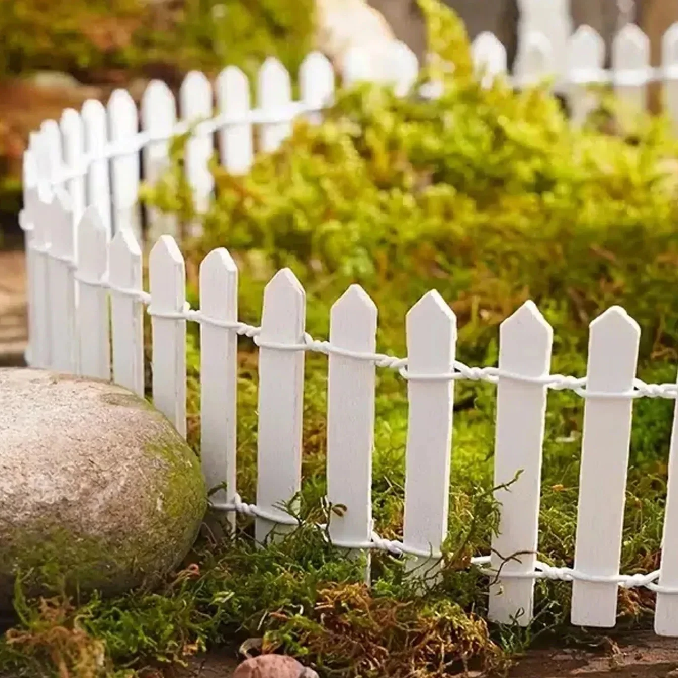 90x5cm Mini Wooden Fence Miniature DIY Fairy Garden Accessories Wood Barrier Dollhouse Showcase Craft Home Terrarium Decoration