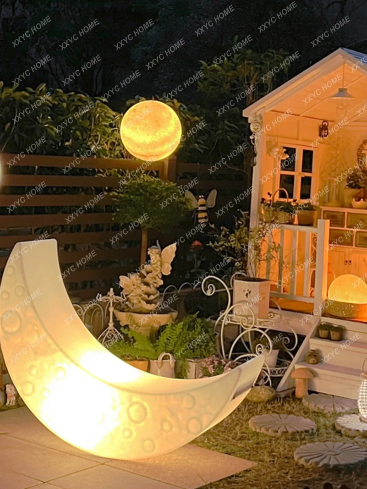 Outdoor Lawn Lamp Waterproof Swimming Pool Light Moon-Light  Party Design Creative Courtyard Crescent Lamp Atmosphere Floor Lamp