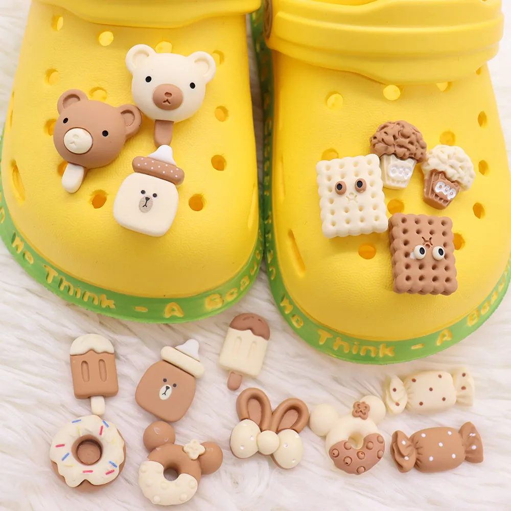 

Mix 50pcs Resin Bear Candy Cookie Milk Ice Cream Drink Doughnut Shoe Charms Sandals Shoes Decoration Slipper Accessories