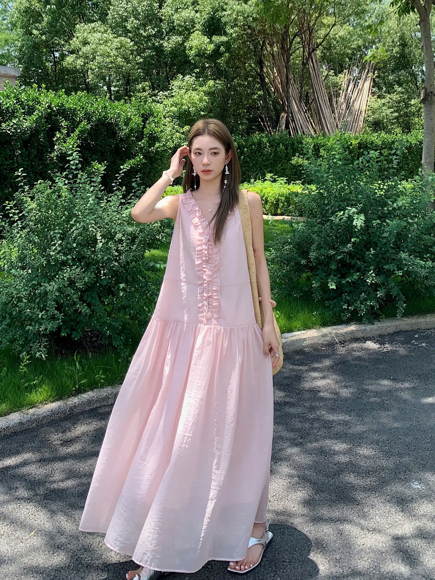 

TWINS Private Romantic Gentle Earlet Trim Dress Women's V-neck Sleeveless Long Vest Dress Cotton Gauze Soft A-line Skirt