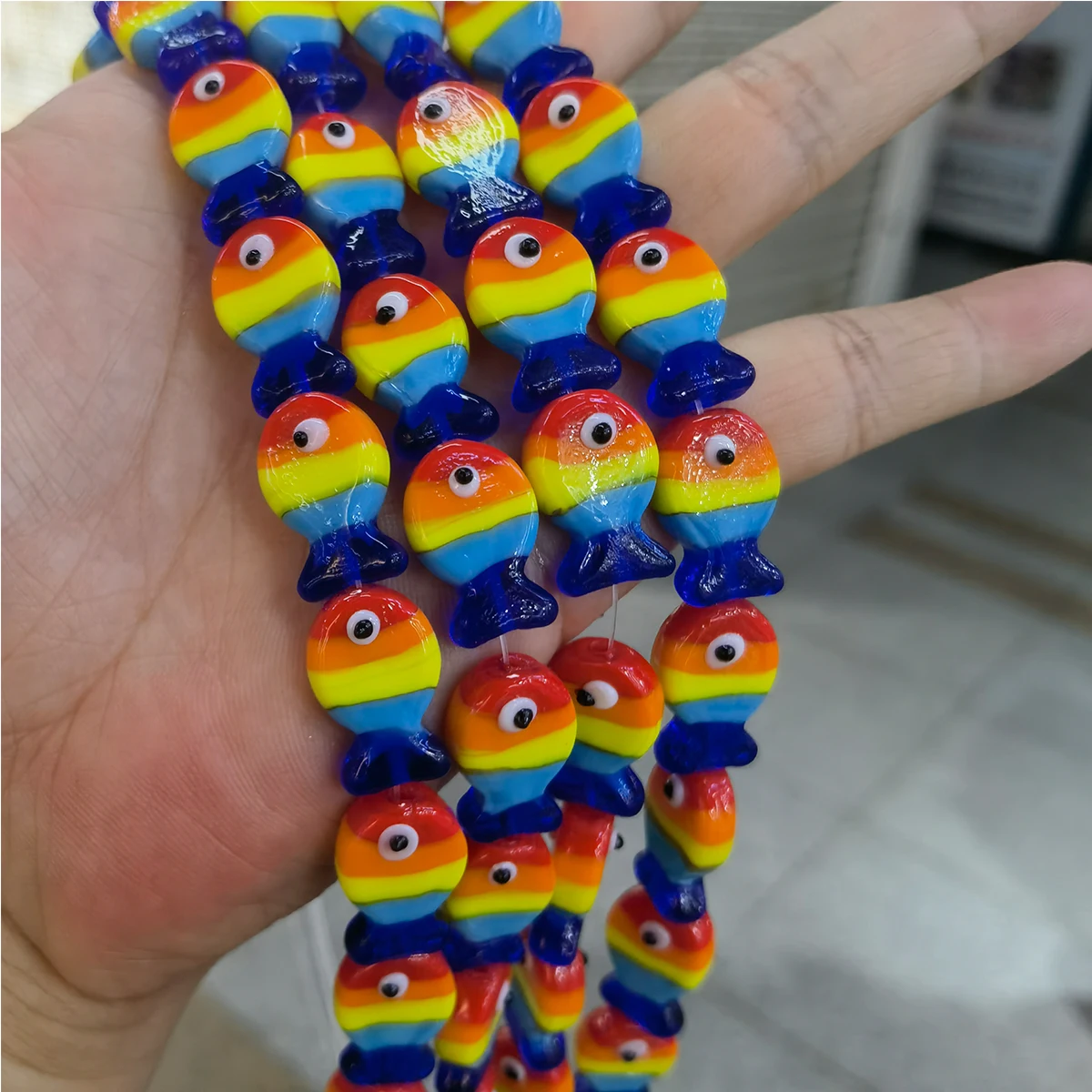 5pcs Cute 3D Rainbow Lampwork Glass Fish Beads Charms Perfect for DIY Bracelets, Necklaces & Earrings Keychain Accessories