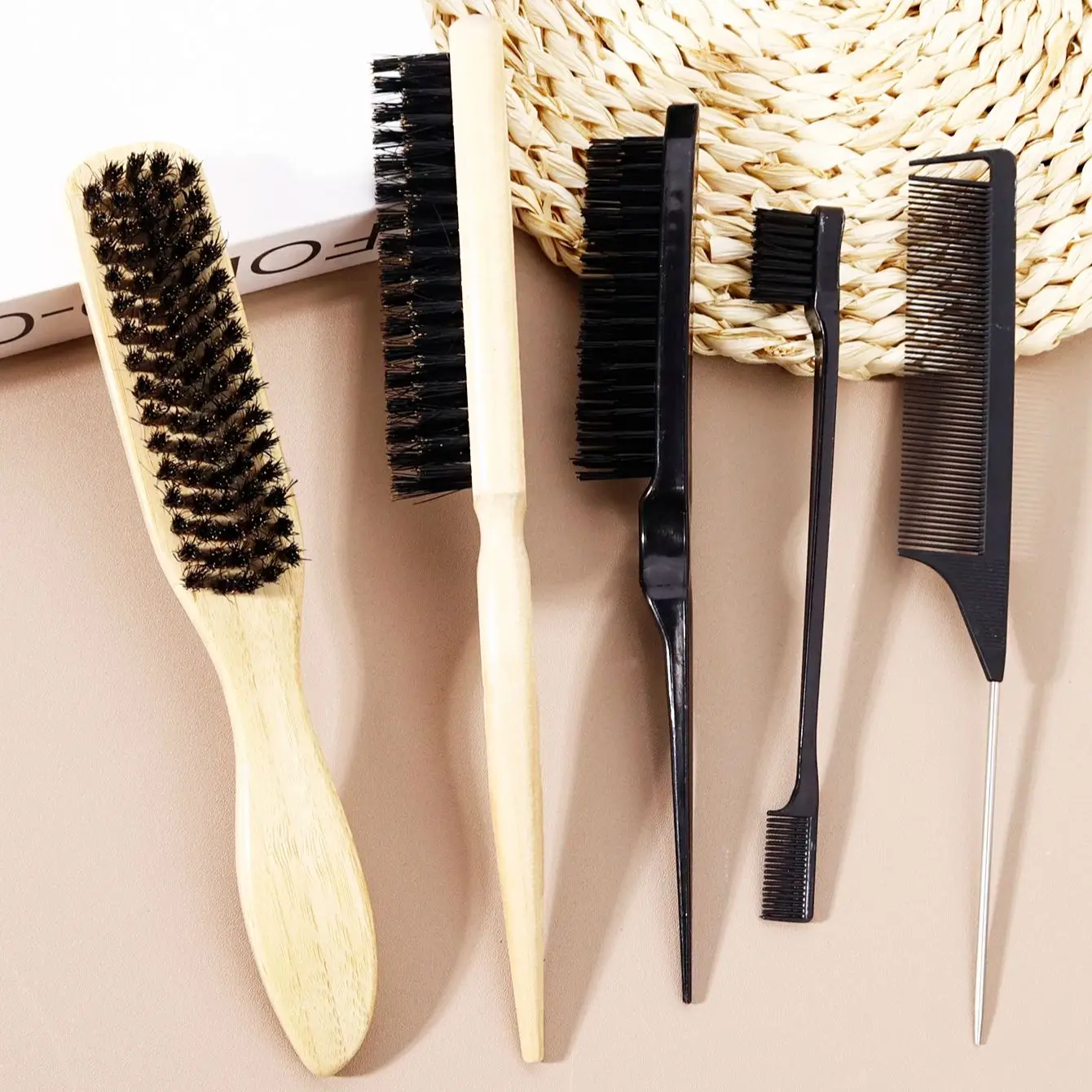 مجموعة أدوات تصفيف مكونة من 5 قطع، وفرشاة بمقبض من الخيزران، ومشط ذيل الفئران، وفرشاة للتحكم في الحواف وفرشاة من النايلون خاصة بشعر مستعار حقيقي #4