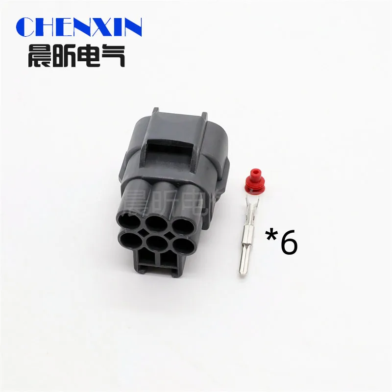 6-Pin Vadu Connector 7282-7062-30 - alternate angle