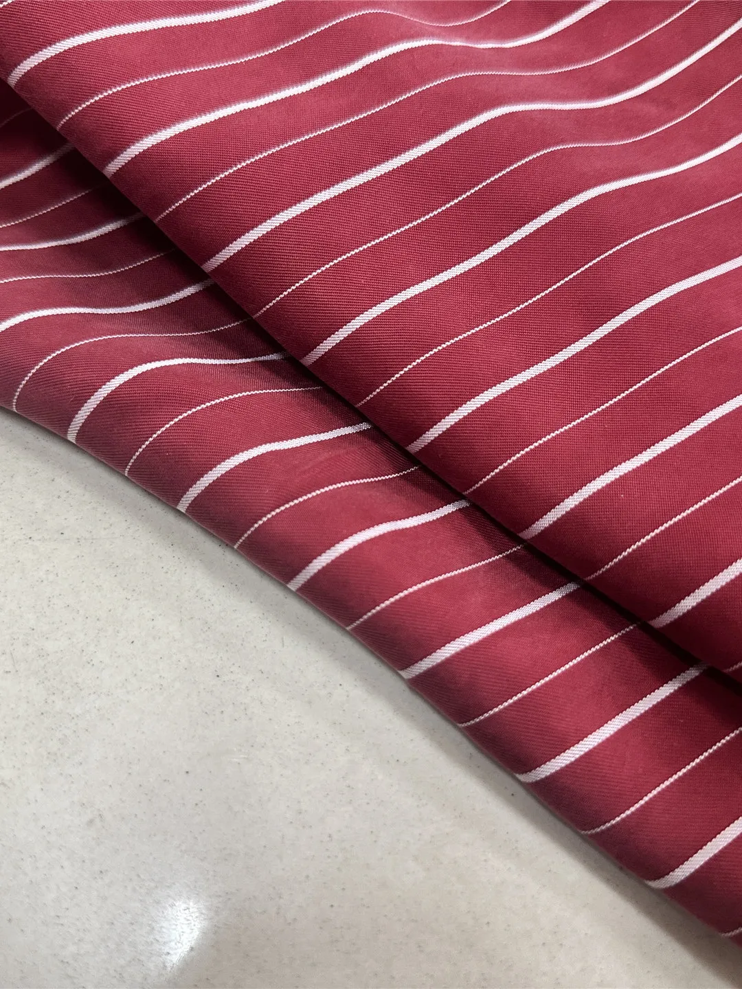 

Summer Clothing Fabric Wine Red Stripe Waed Copper Ammonia Silk Handmade Dr Pants Fabric Vintage Handmade DIY Sponge Pad