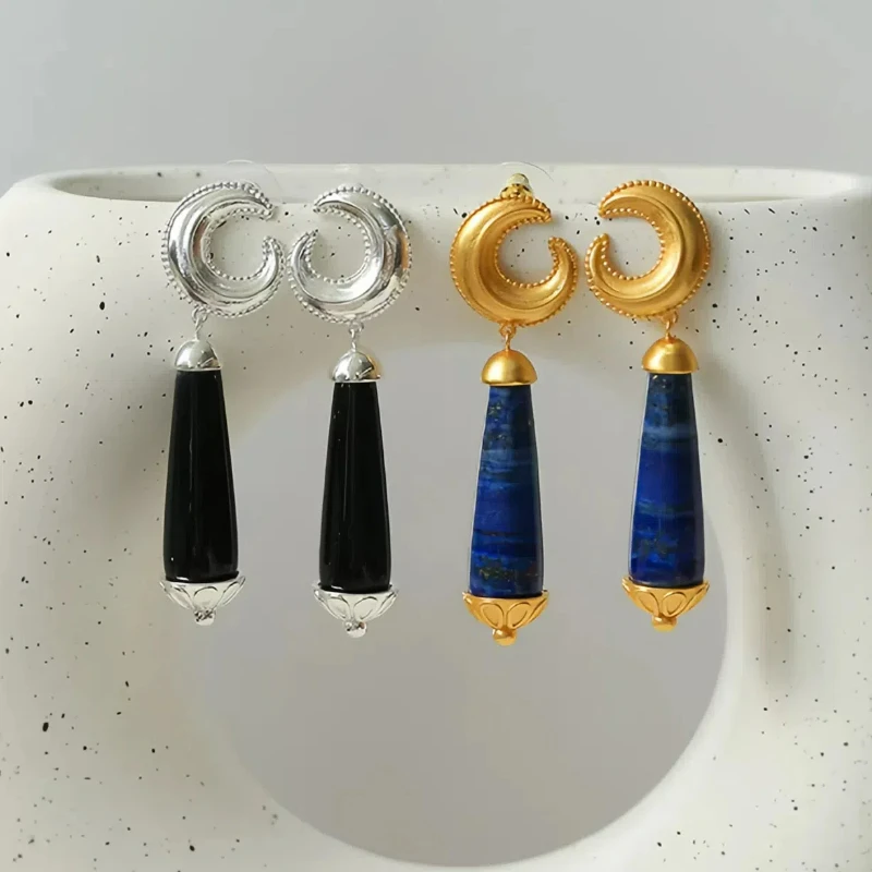 

Classic French Niche Moon Bud Lapis Lazuli Earrings Female Ins Trend Design BlackAgate Black Onyx Personality Earrings for Women