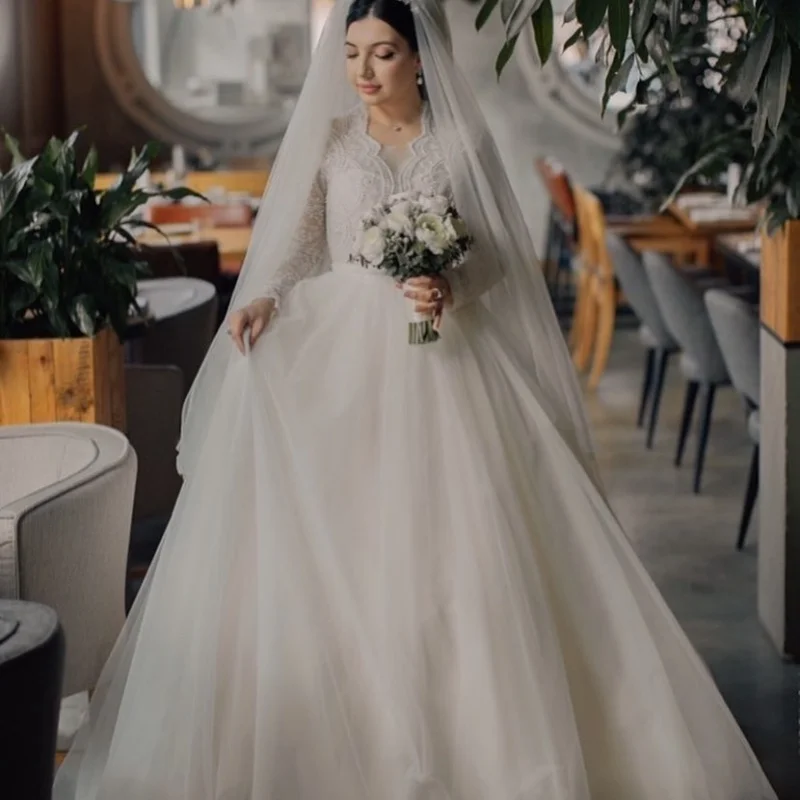 

Arabic Wedding Dresses High Neck Long Sleeve A-Line Bride Dress with Beading Lace Bridal Gown Customized فساتين سهرة
